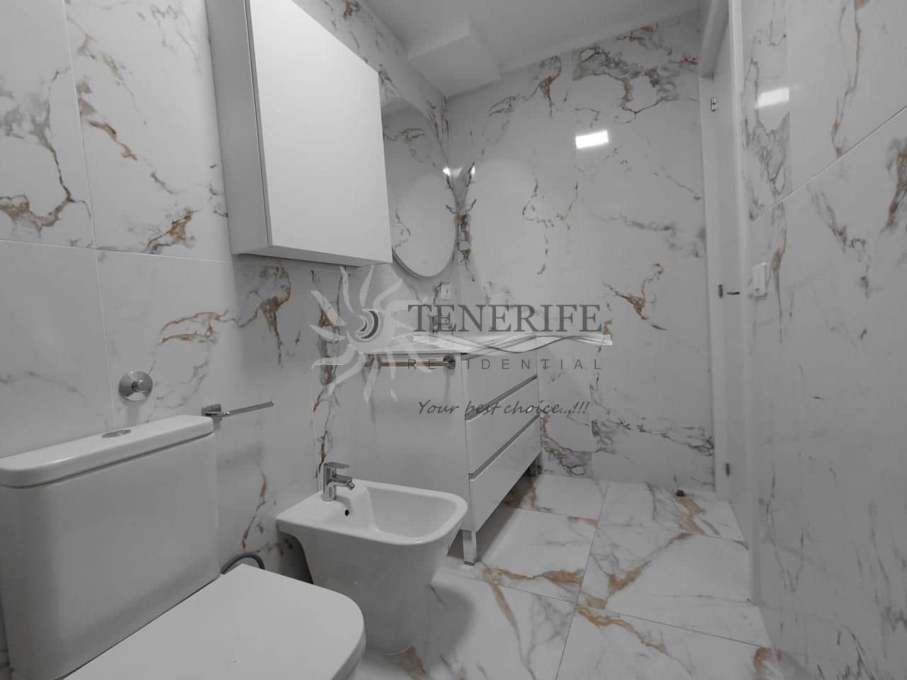 2 sypialnia Mieszkanie na sprzedaż w Playa de las Americas - 567 000 € (Ref: 9459384)