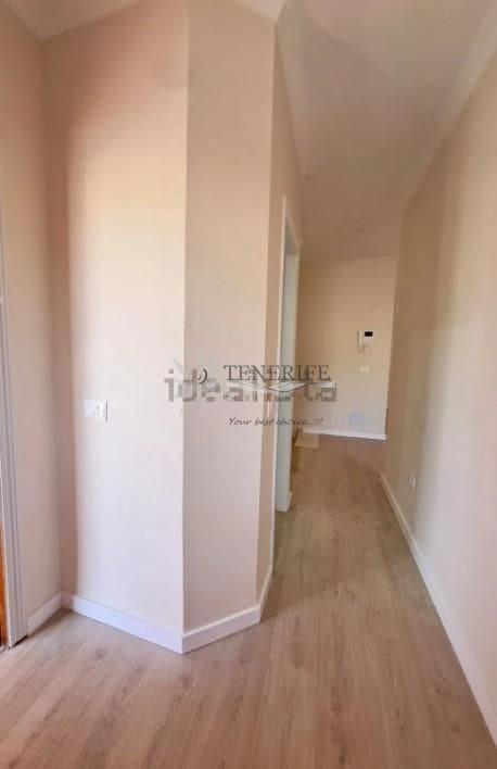 4 bedroom Townhouse for sale in Adeje with pool garage - € 559,000 (Ref: 9459385)