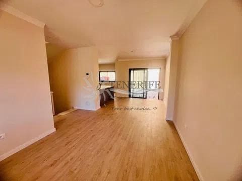 4 soverom Hus til salgs i Casco Urbano, Adeje med svømmebasseng garasje - € 559 000 (Ref: 9459385)