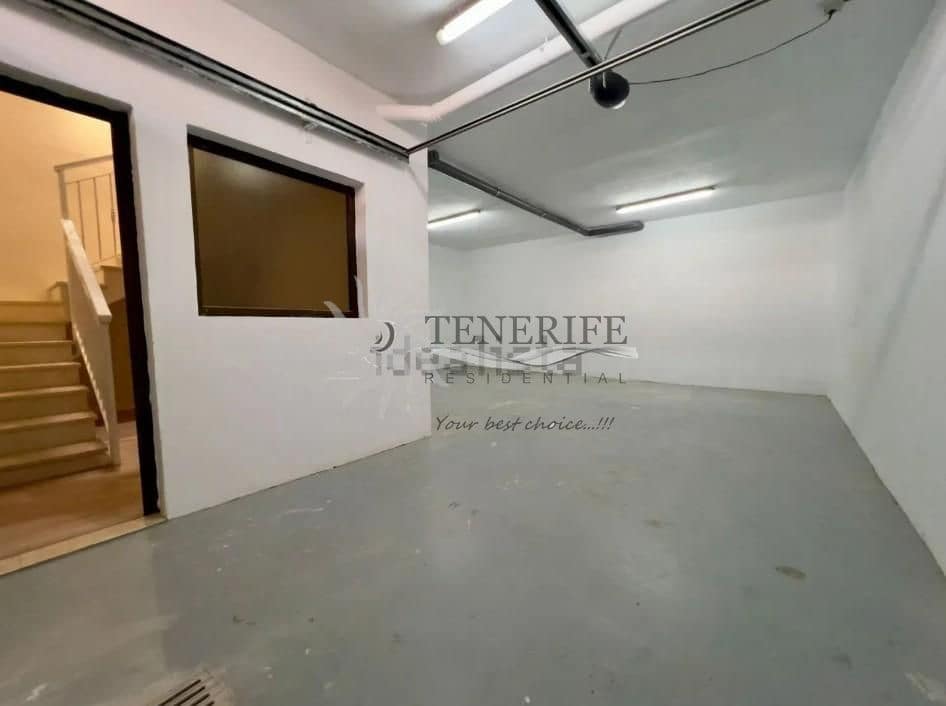 4 bedroom Townhouse for sale in Adeje with pool garage - € 559,000 (Ref: 9459385)