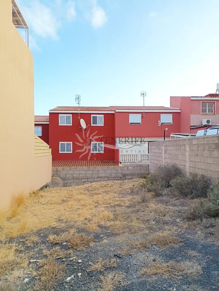 Grond te koop in Piedra Hincada - € 148.000 (Ref: 9459386)