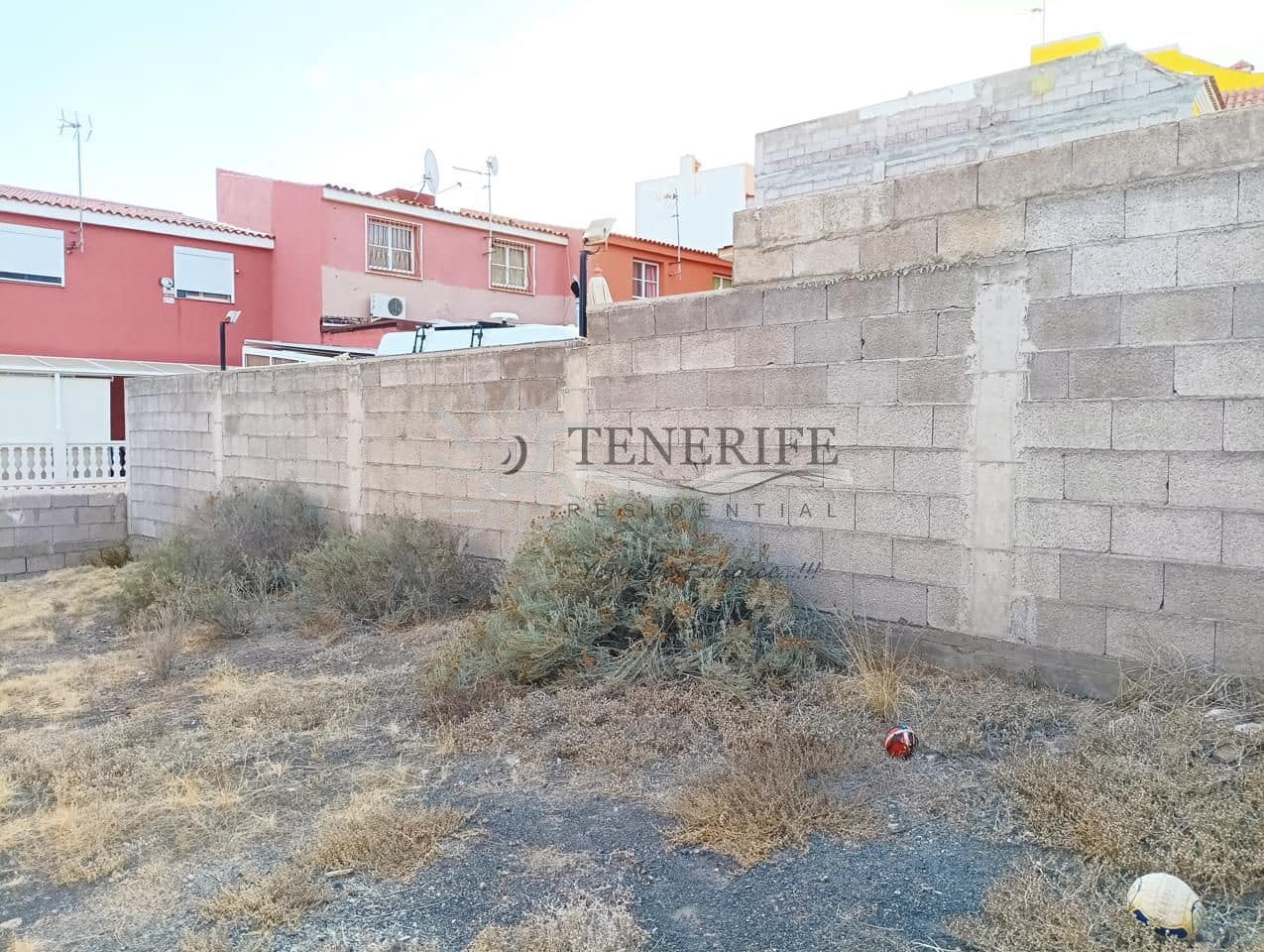 Grond te koop in Piedra Hincada - € 148.000 (Ref: 9459386)
