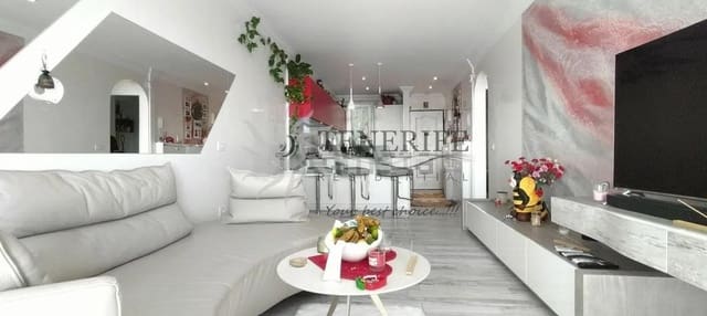 2 soveværelse Lejlighed til salg i Torviscas Centro y Alto, Adeje med garage - € 425.000 (Ref: 9459387)