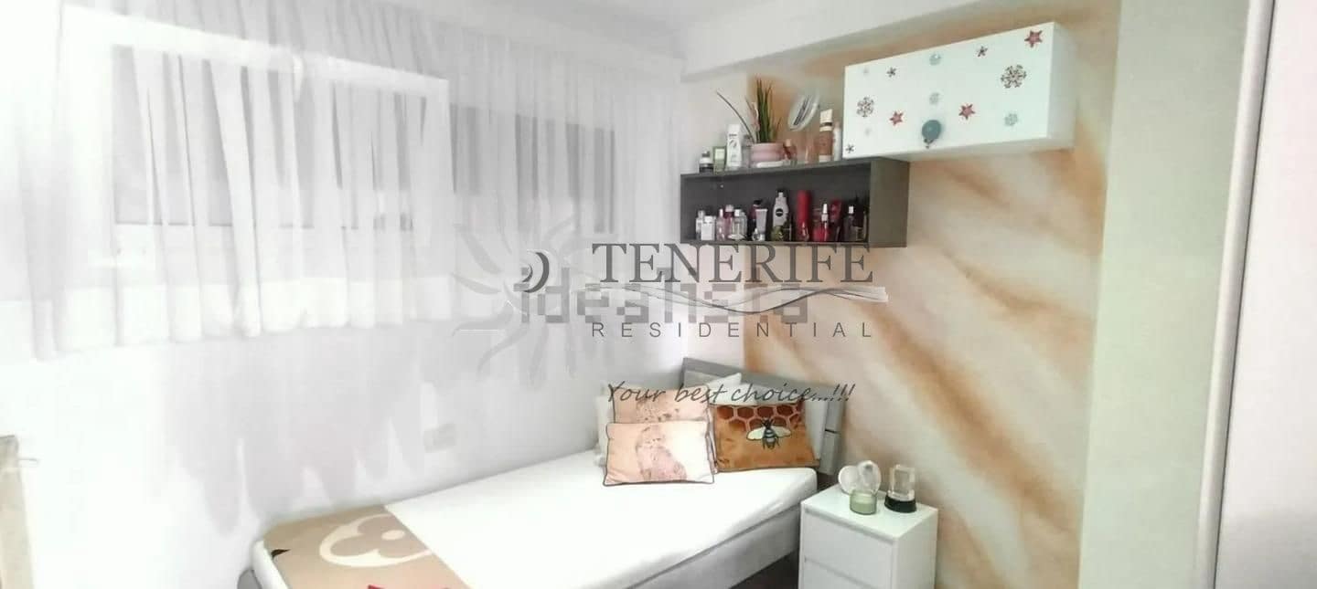 2 bedroom Flat for sale in Adeje with garage - € 425,000 (Ref: 9459387)