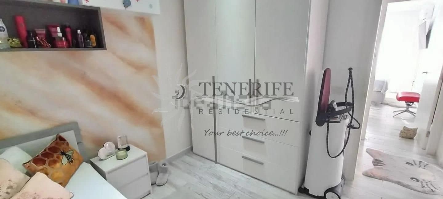 2 bedroom Flat for sale in Adeje with garage - € 425,000 (Ref: 9459387)
