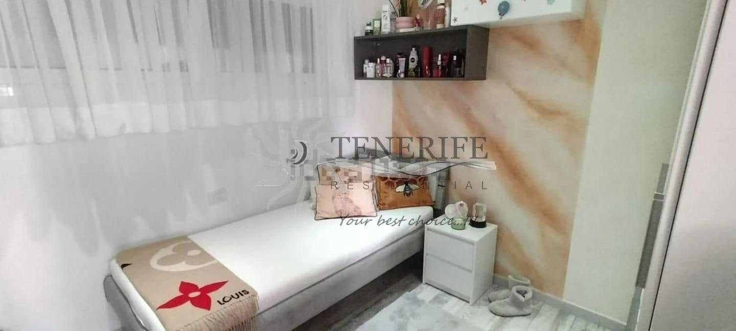 2 bedroom Flat for sale in Adeje with garage - € 425,000 (Ref: 9459387)