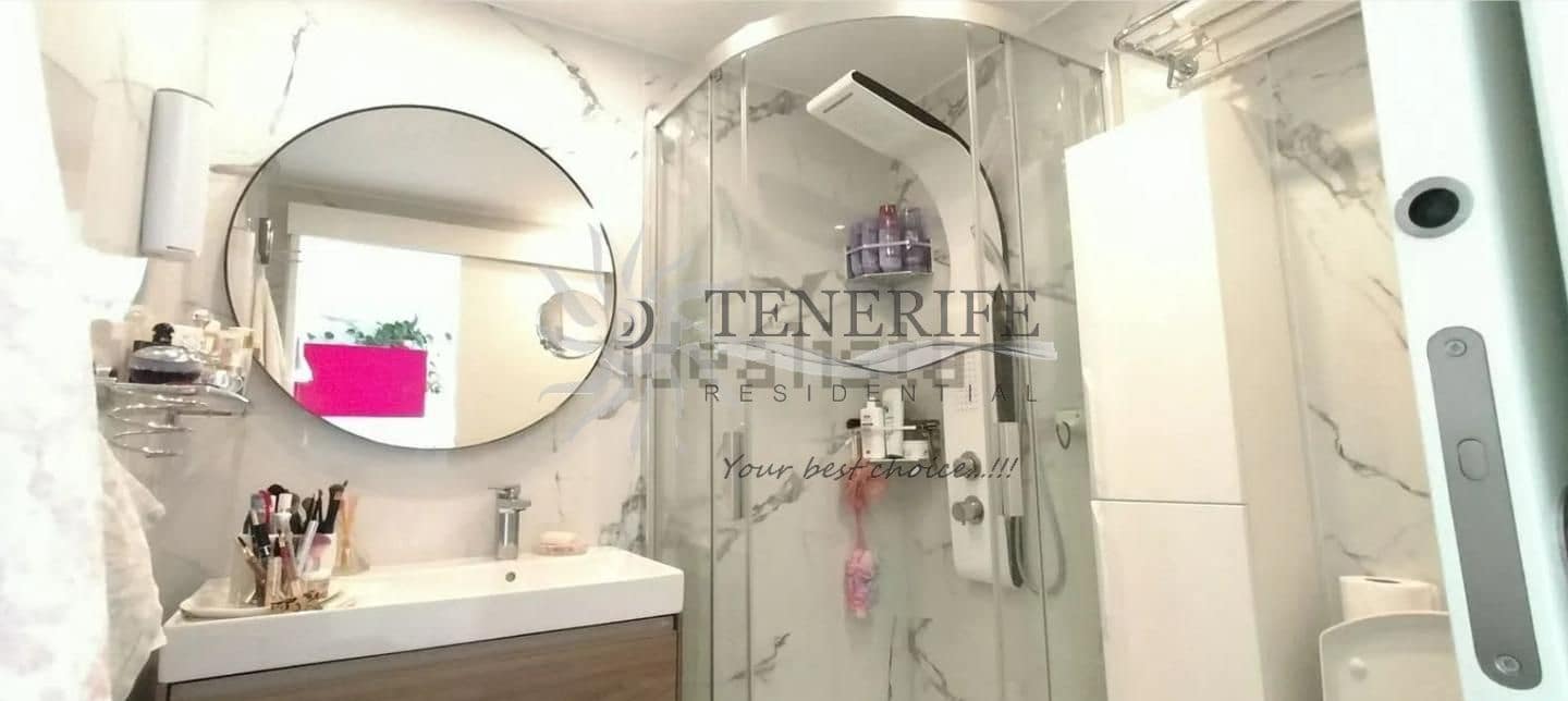 2 bedroom Flat for sale in Adeje with garage - € 425,000 (Ref: 9459387)