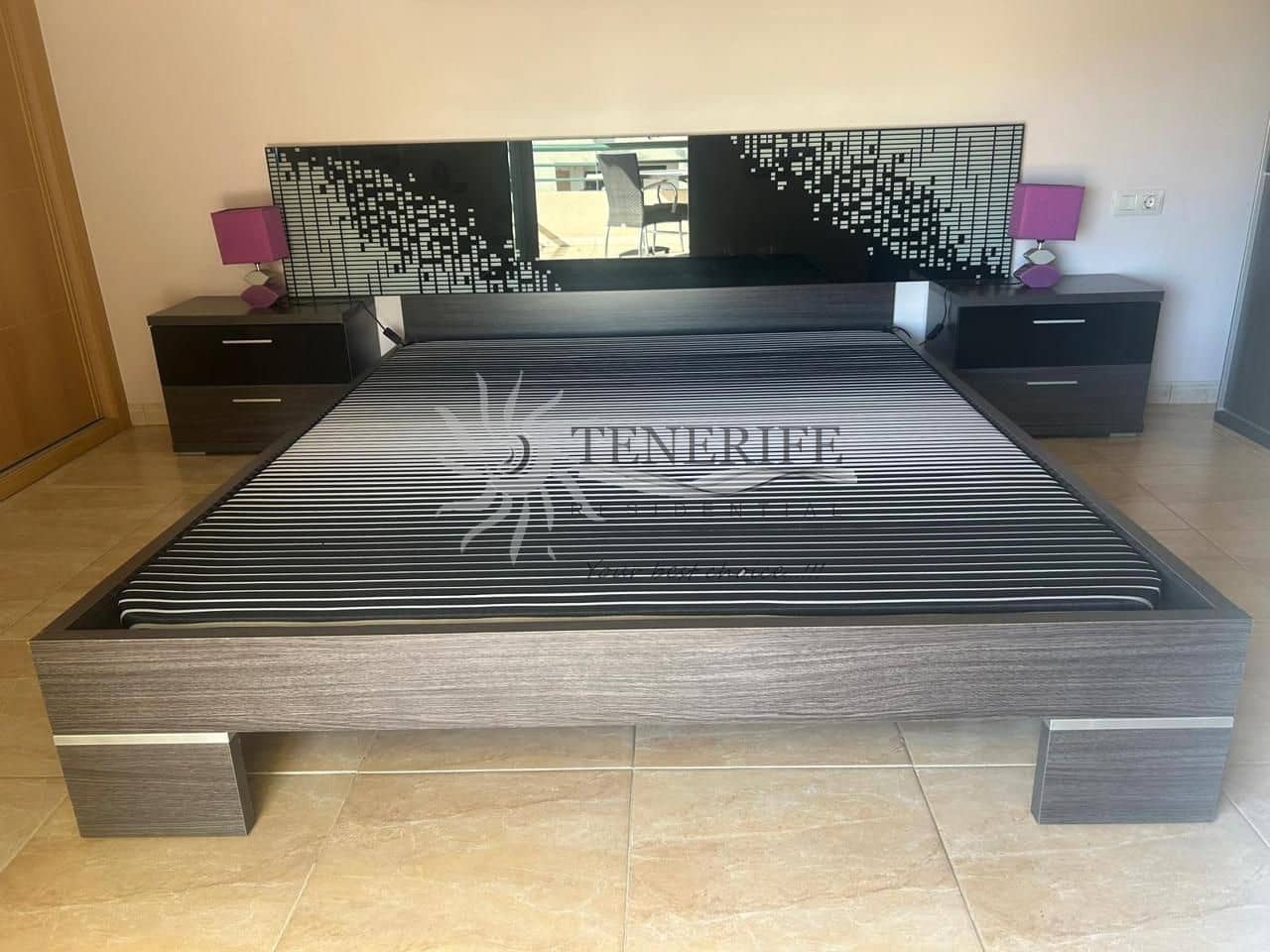 2 bedroom Flat for sale in Adeje with garage - € 469,000 (Ref: 9459388)