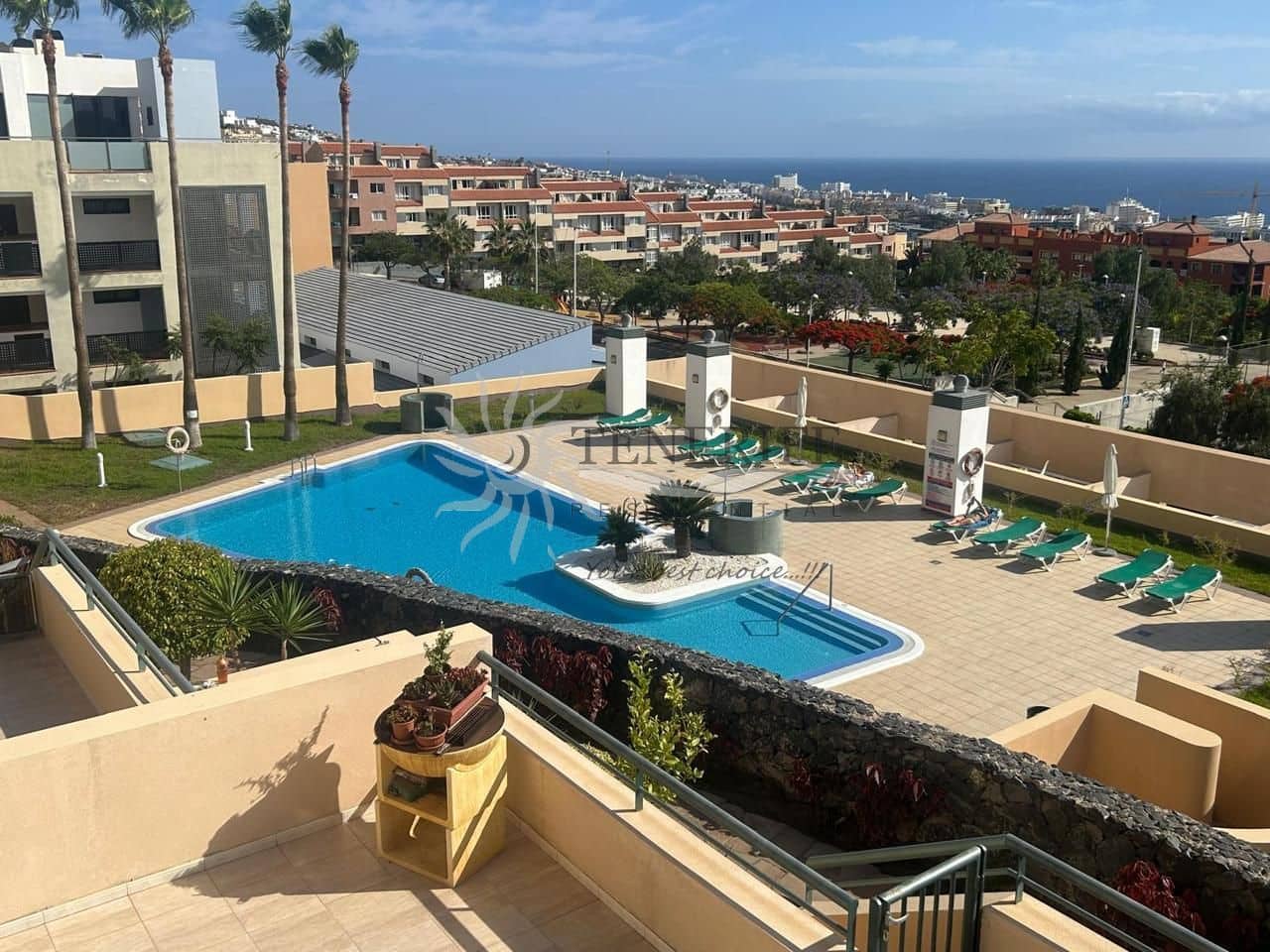 2 bedroom Flat for sale in Adeje with garage - € 469,000 (Ref: 9459388)