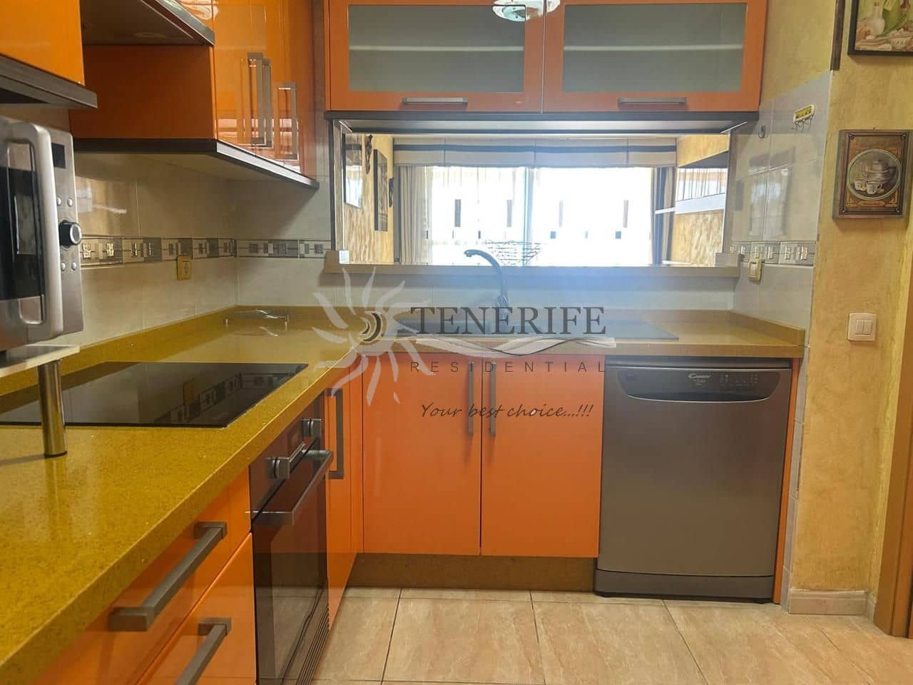 2 soverom Leilighet til salgs i Costa Adeje med garasje - € 469 000 (Ref: 9459388)