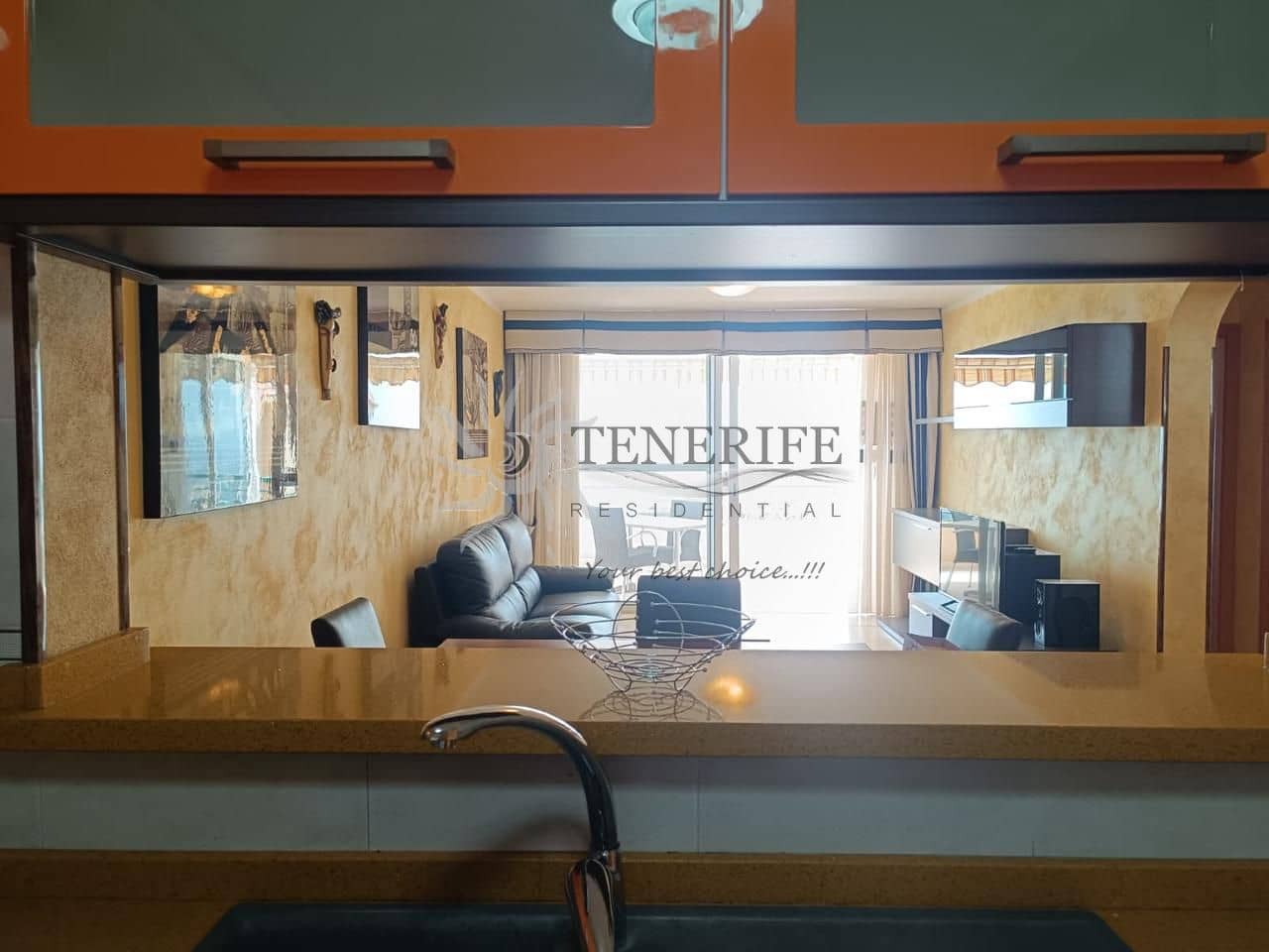 2 soverom Leilighet til salgs i Costa Adeje med garasje - € 469 000 (Ref: 9459388)