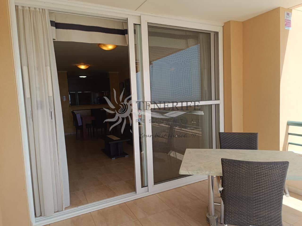 2 soverom Leilighet til salgs i Costa Adeje med garasje - € 469 000 (Ref: 9459388)