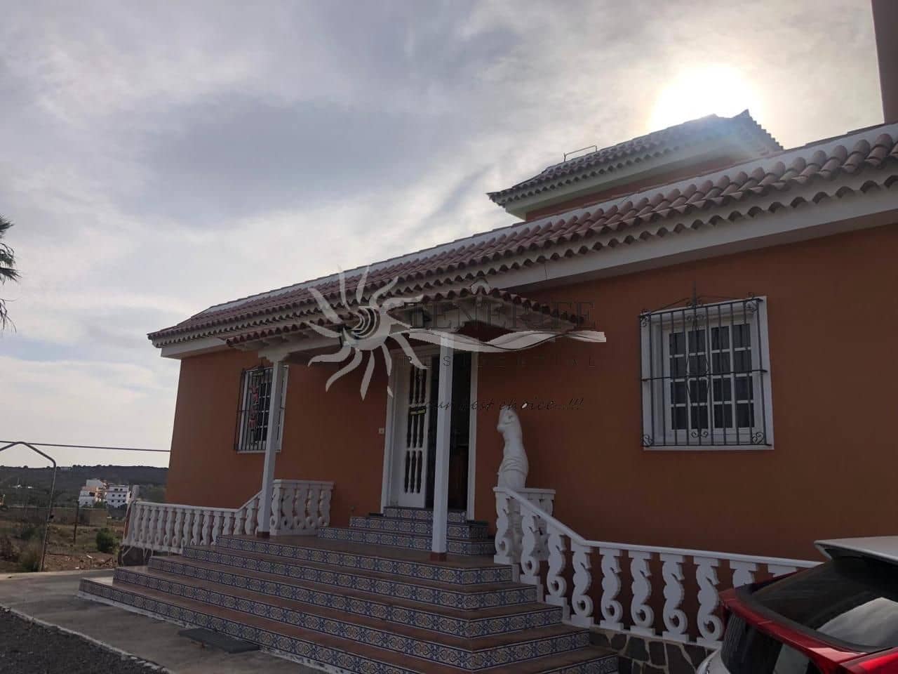 3 bedroom Finca/Country House for sale in Granadilla de Abona - € 1,300,000 (Ref: 9459389)