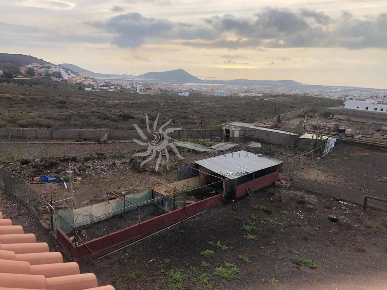 3 bedroom Finca/Country House for sale in Granadilla de Abona - € 1,300,000 (Ref: 9459389)