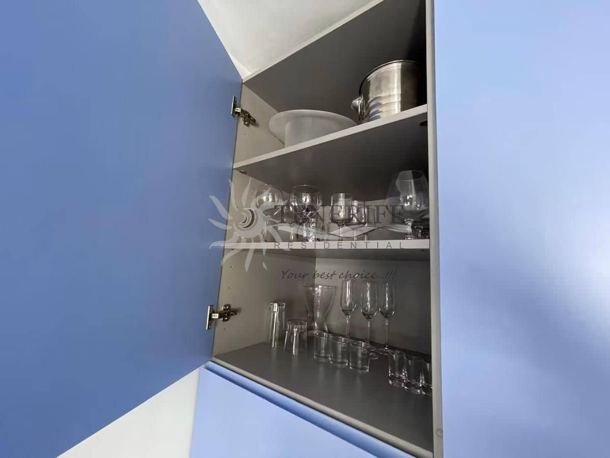 1 bedroom Flat for sale in Adeje with garage - € 335,000 (Ref: 9459391)