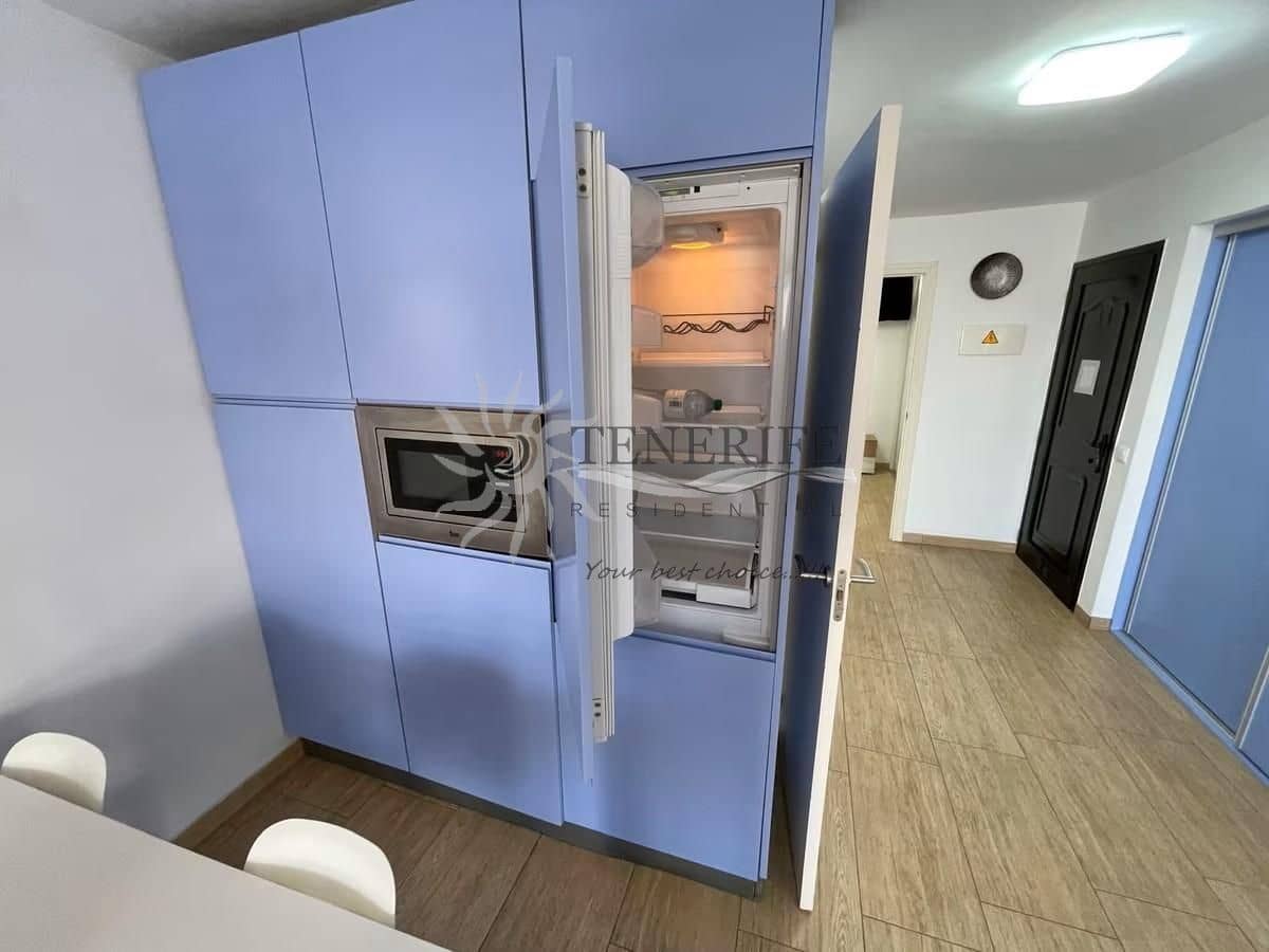 1 bedroom Flat for sale in Adeje with garage - € 335,000 (Ref: 9459391)