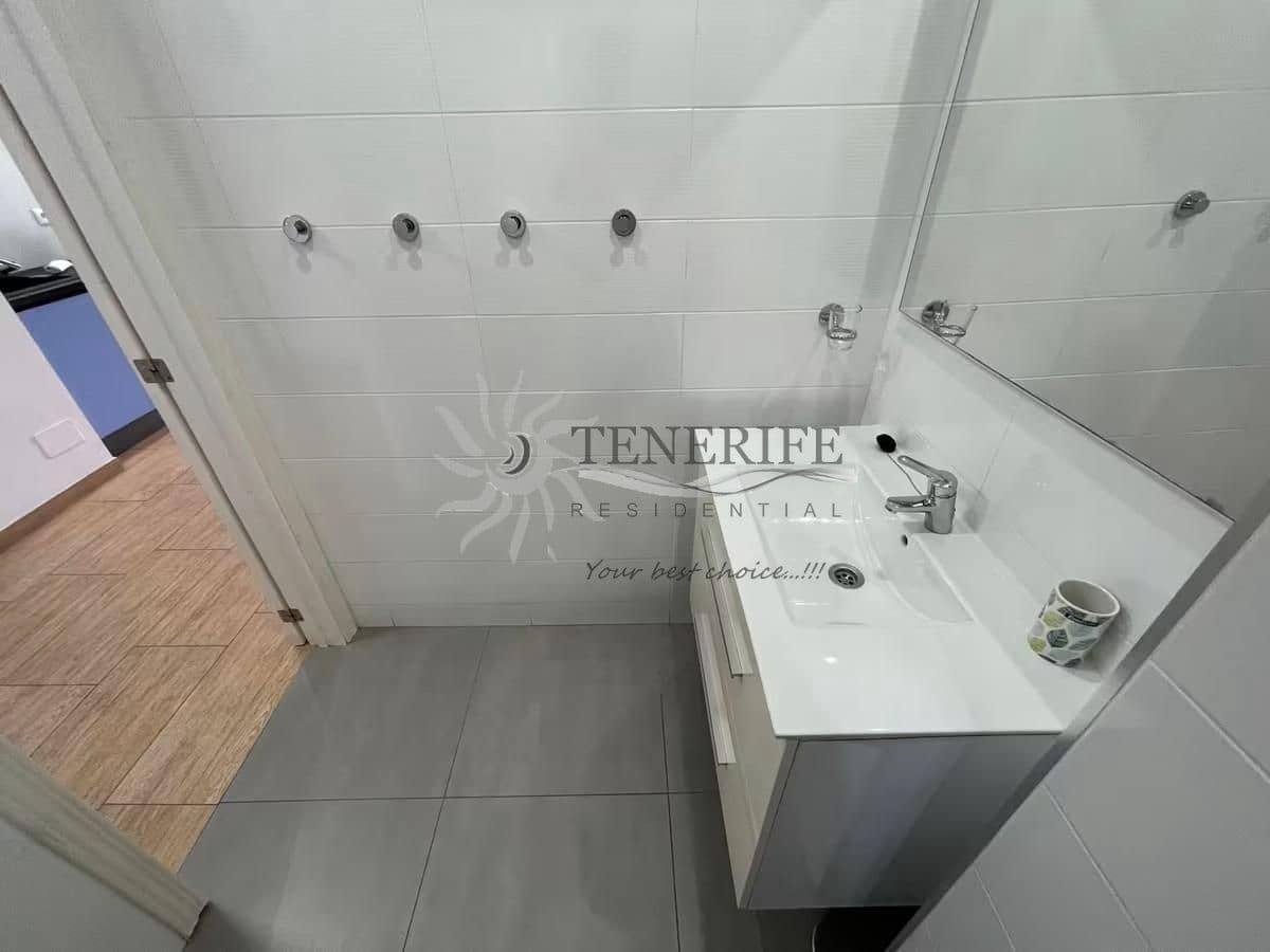 1 bedroom Flat for sale in Adeje with garage - € 335,000 (Ref: 9459391)