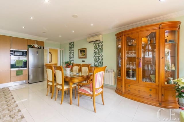 5 camera da letto Villa in vendita in San Miguel de Abona con piscina garage - 980.000 € (Rif: 9459396)