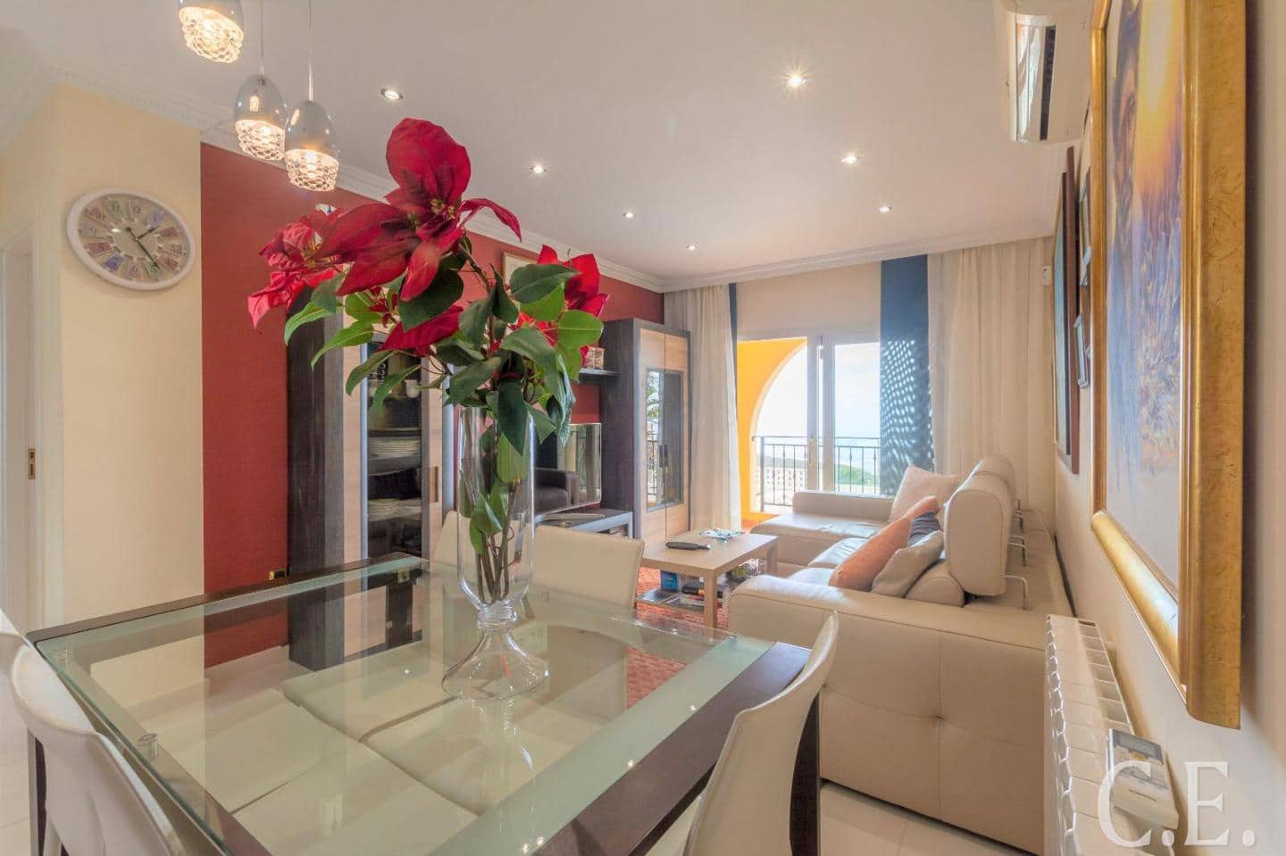 5 soverom Villa til salgs i San Miguel de Abona med svømmebasseng garasje - € 980 000 (Ref: 9459396)