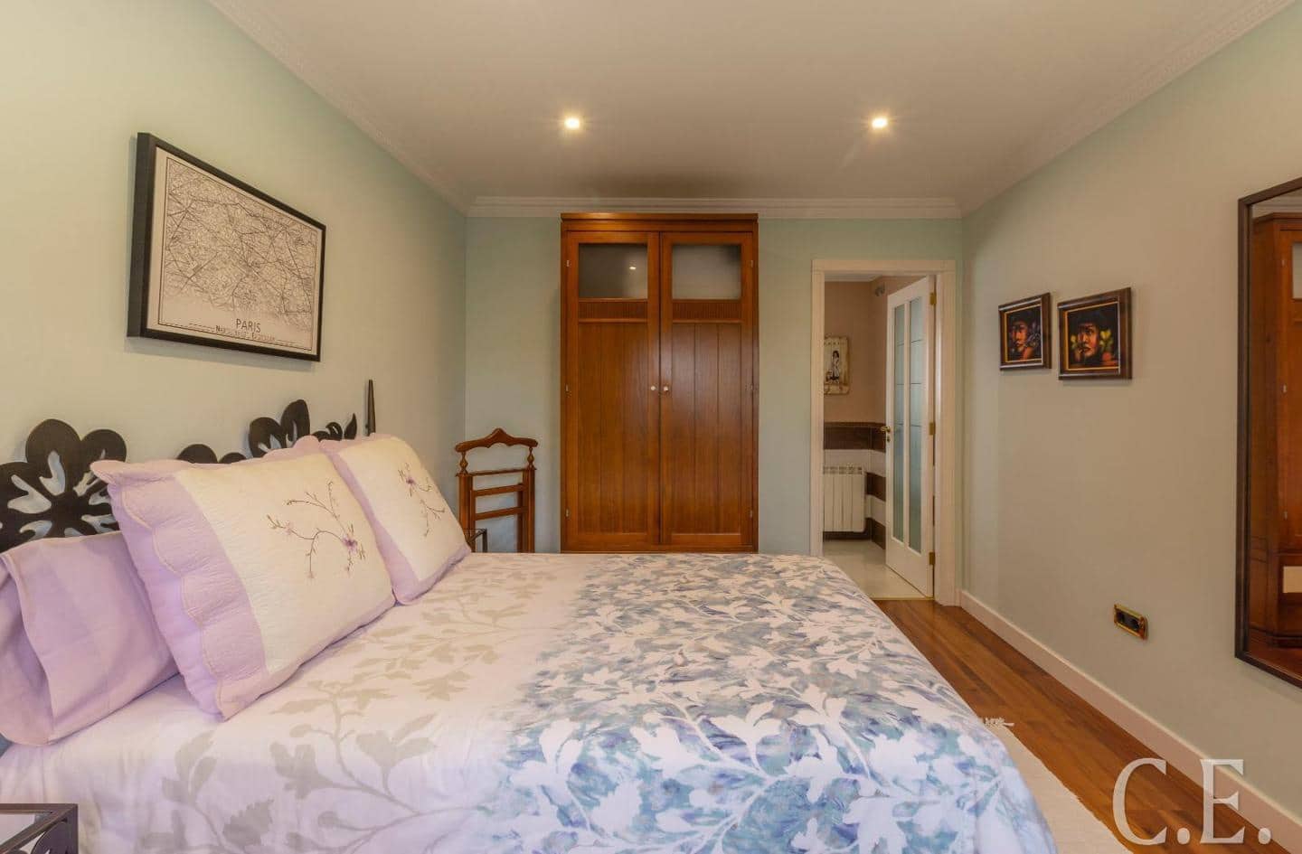 5 soverom Villa til salgs i San Miguel de Abona med svømmebasseng garasje - € 980 000 (Ref: 9459396)