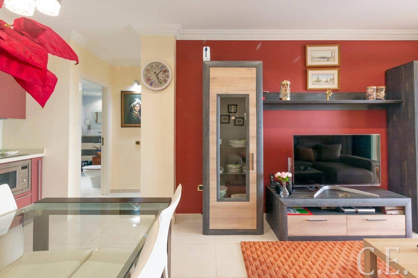 5 soverom Villa til salgs i San Miguel de Abona med svømmebasseng garasje - € 980 000 (Ref: 9459396)