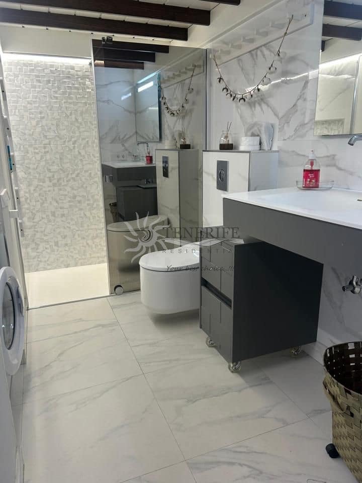 2 Zimmer Wohnung zu verkaufen in Arona - 359.000 € (Ref: 9459399)