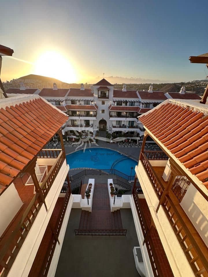 2 Zimmer Wohnung zu verkaufen in Arona - 359.000 € (Ref: 9459399)