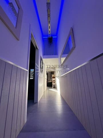 2 makuuhuone Asunto myytävänä paikassa Los Cristianos, Arona - 359 000 € (Ref: 9459399)