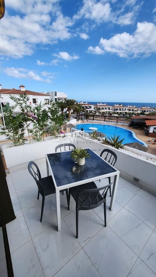 1 bedroom Flat for sale in San Miguel de Abona - € 250,000 (Ref: 9459400)