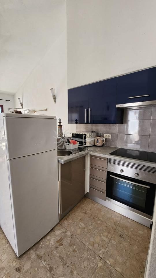 1 bedroom Flat for sale in San Miguel de Abona - € 250,000 (Ref: 9459400)