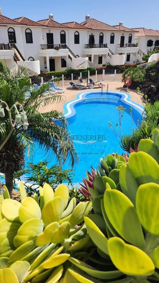 1 bedroom Flat for sale in San Miguel de Abona - € 250,000 (Ref: 9459400)