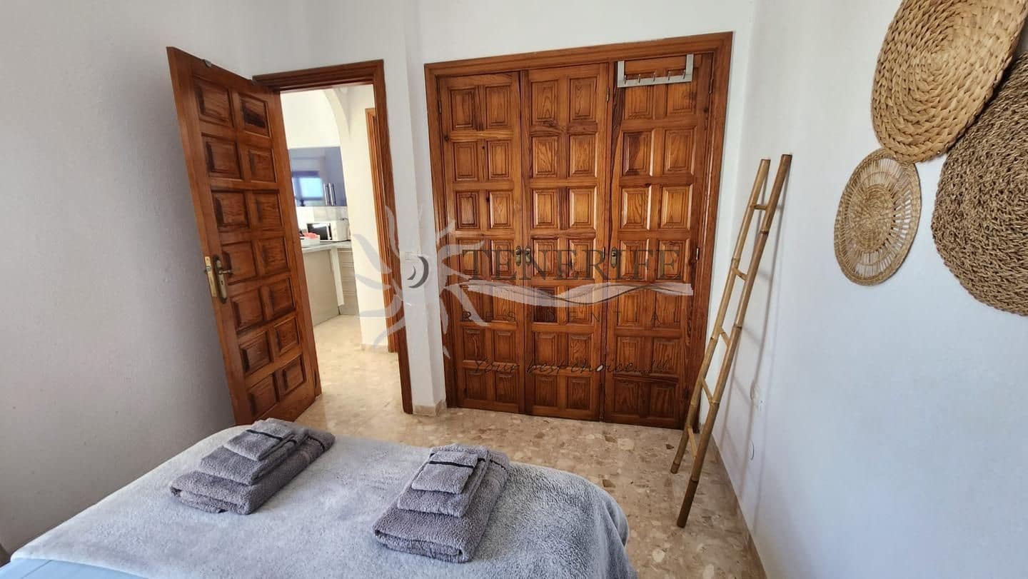1 bedroom Flat for sale in San Miguel de Abona - € 250,000 (Ref: 9459400)