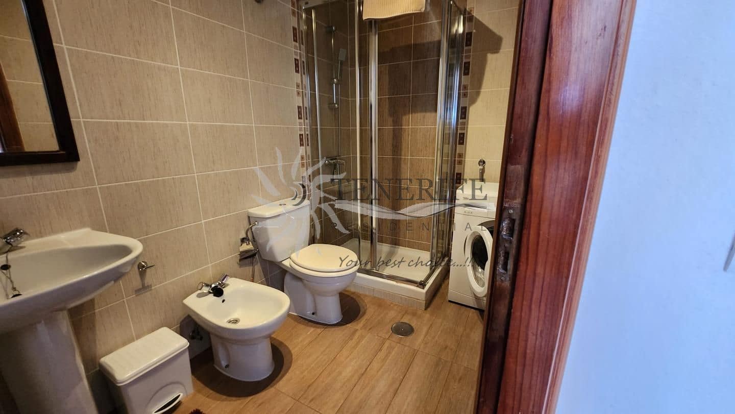 1 bedroom Flat for sale in San Miguel de Abona - € 250,000 (Ref: 9459400)