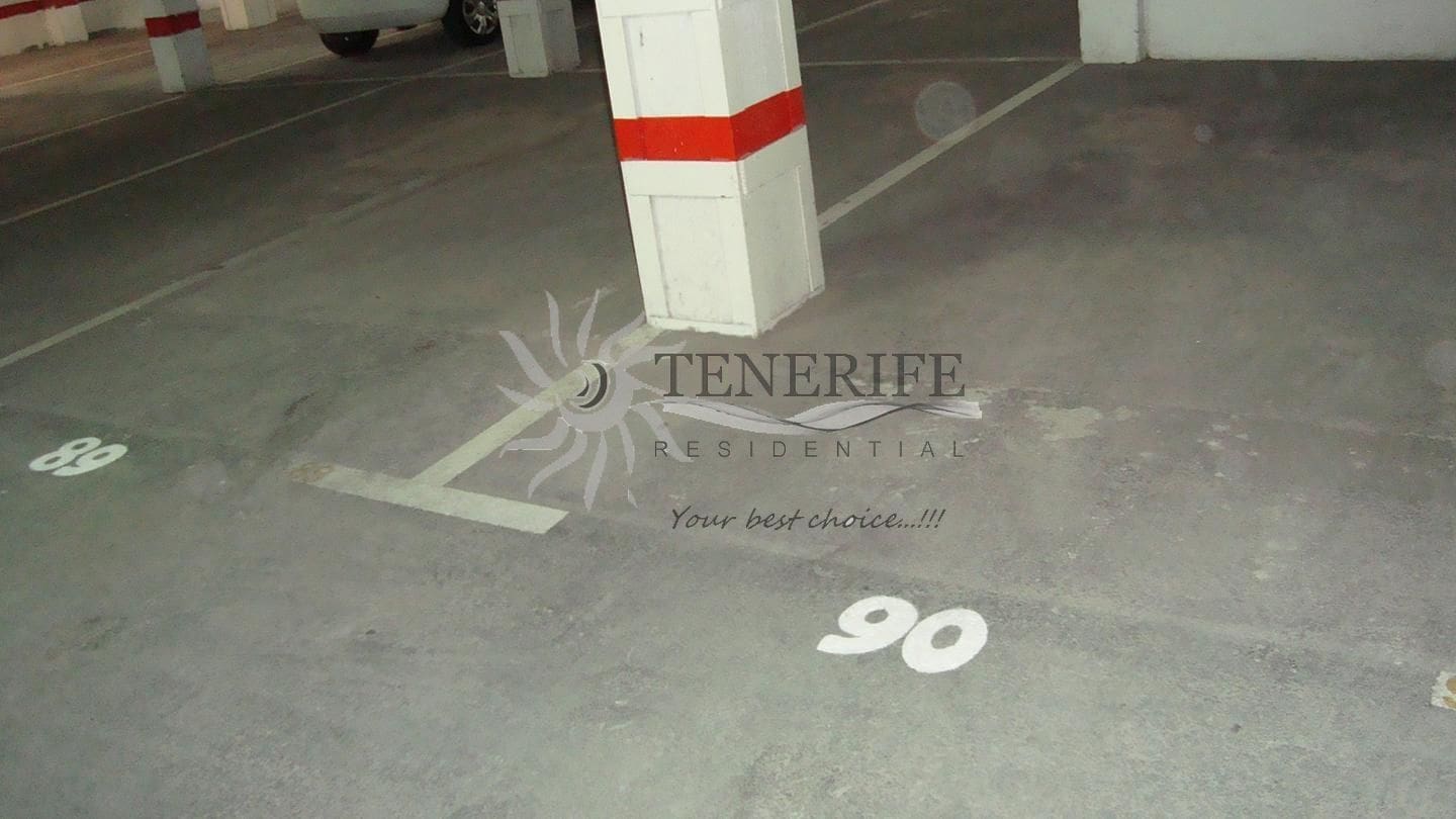 Garage in vendita in Adeje - 21.000 € (Rif: 9459403)