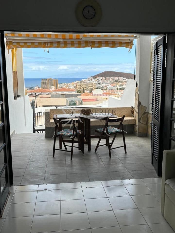 2 bedroom Flat for sale in Arona - € 515,000 (Ref: 9459404)