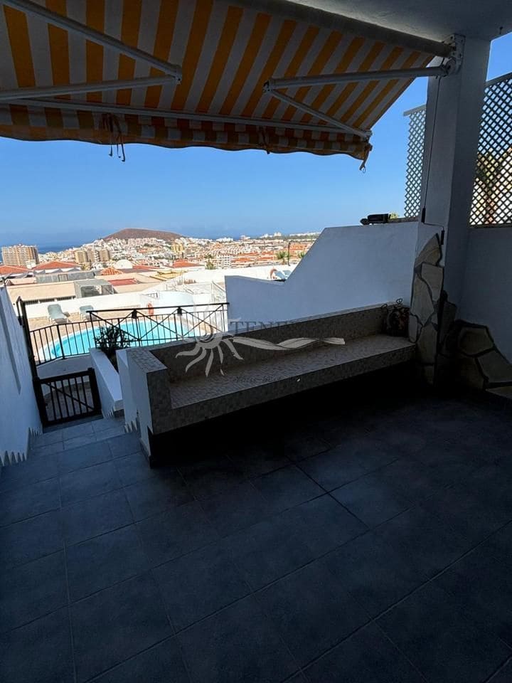 2 bedroom Flat for sale in Arona - € 515,000 (Ref: 9459404)