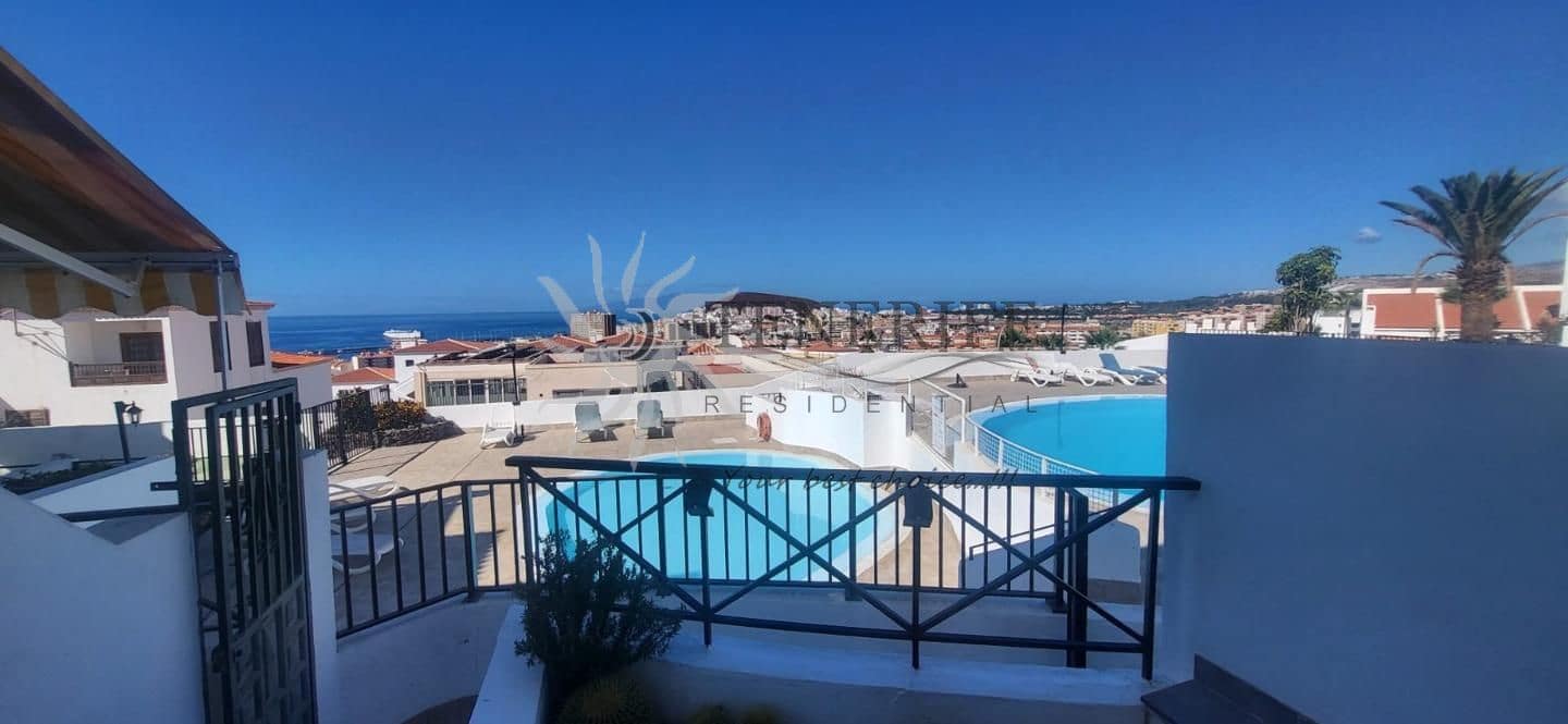 2 bedroom Flat for sale in Arona - € 515,000 (Ref: 9459404)