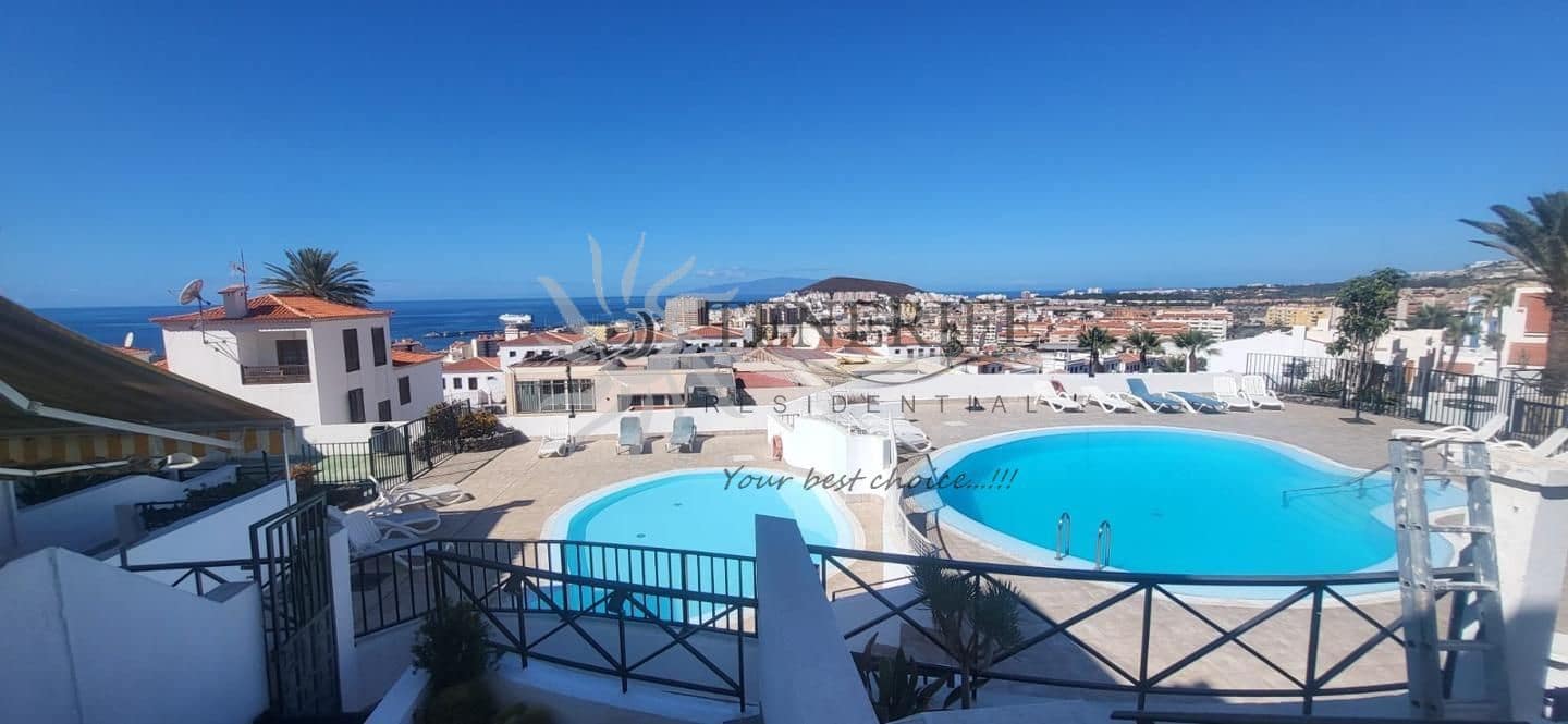 2 bedroom Flat for sale in Arona - € 515,000 (Ref: 9459404)