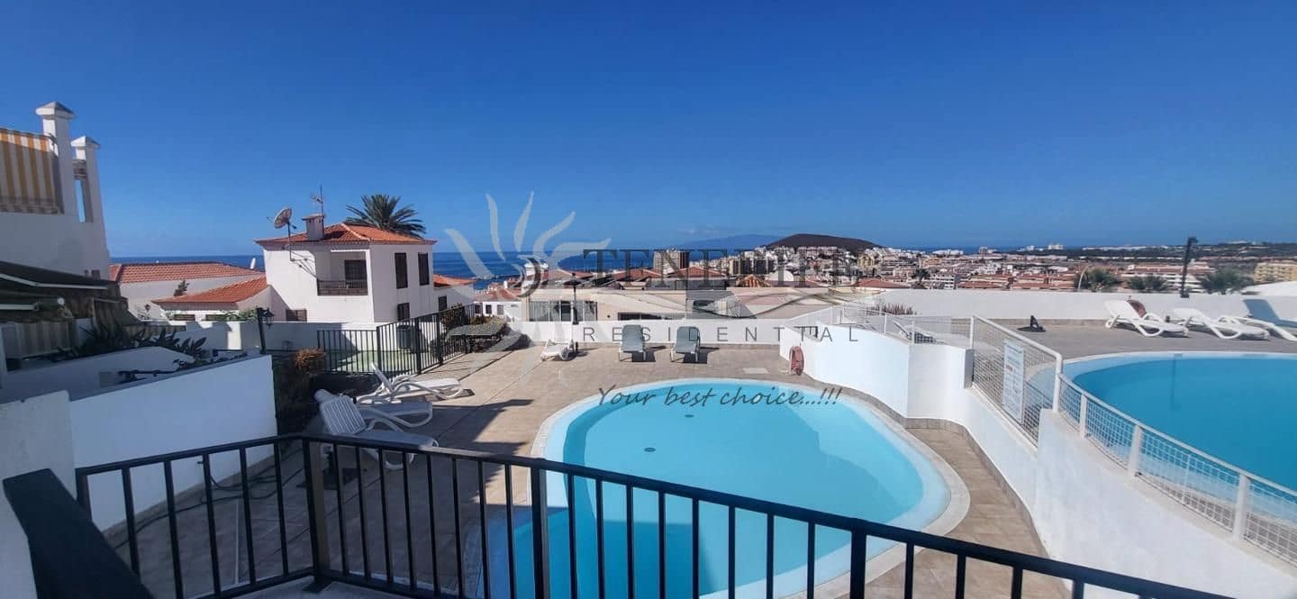 2 bedroom Flat for sale in Arona - € 515,000 (Ref: 9459404)