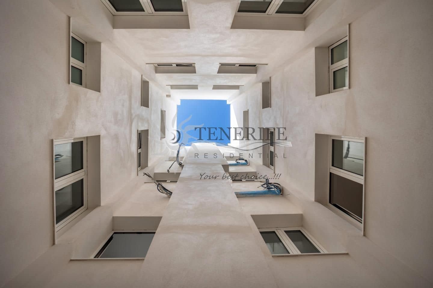 2 bedroom Flat for sale in Santiago del Teide with garage - € 325,000 (Ref: 9459405)