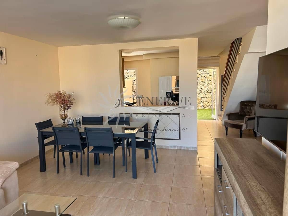 3 slaapkamer Huis te koop in Adeje met garage - € 475.000 (Ref: 9459406)