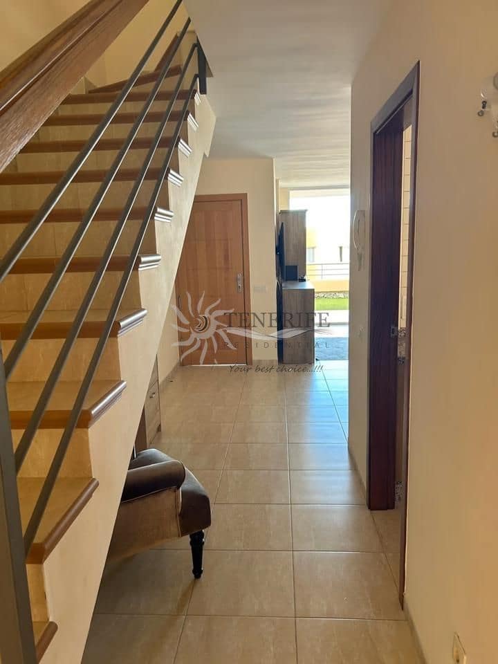 3 slaapkamer Huis te koop in Adeje met garage - € 475.000 (Ref: 9459406)