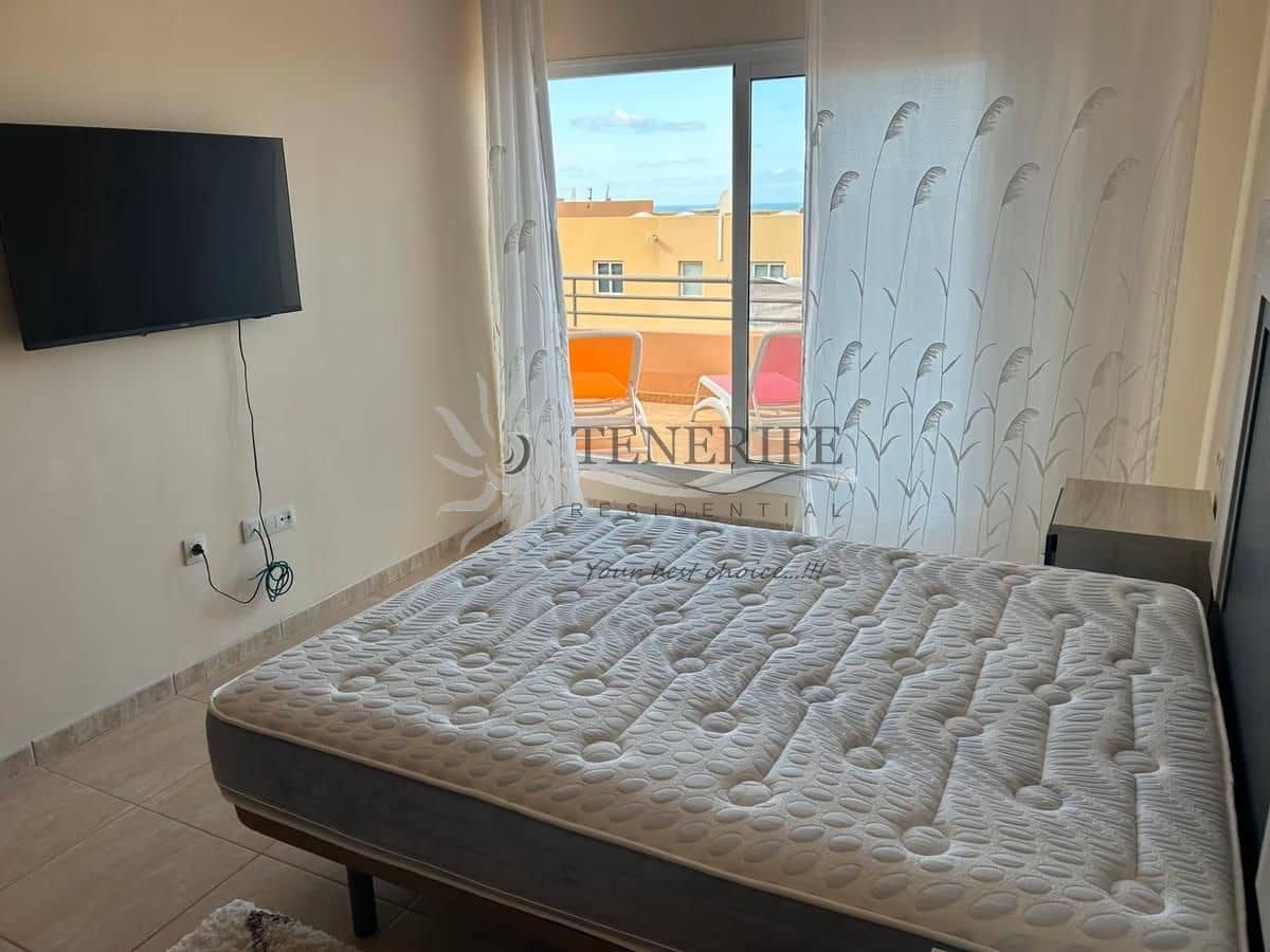 3 slaapkamer Huis te koop in Adeje met garage - € 475.000 (Ref: 9459406)