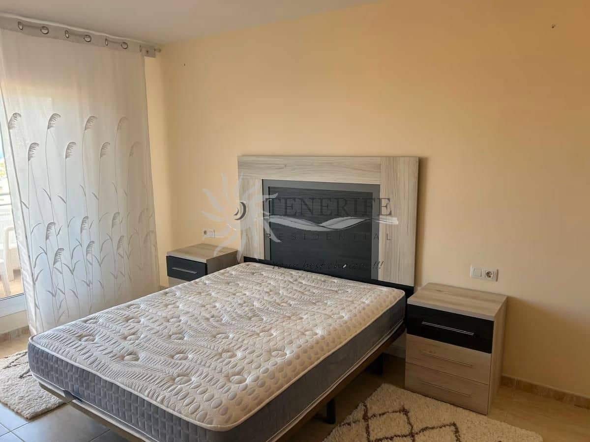 3 slaapkamer Huis te koop in Adeje met garage - € 475.000 (Ref: 9459406)