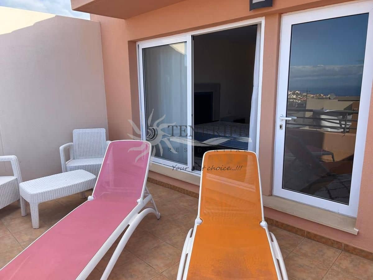 3 slaapkamer Huis te koop in Adeje met garage - € 475.000 (Ref: 9459406)