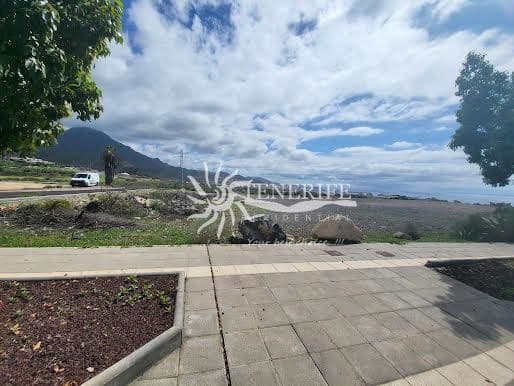 Solar/Parcela en La Caleta Adeje, Adeje en venta - 2.000.000 € (Ref: 9459410)