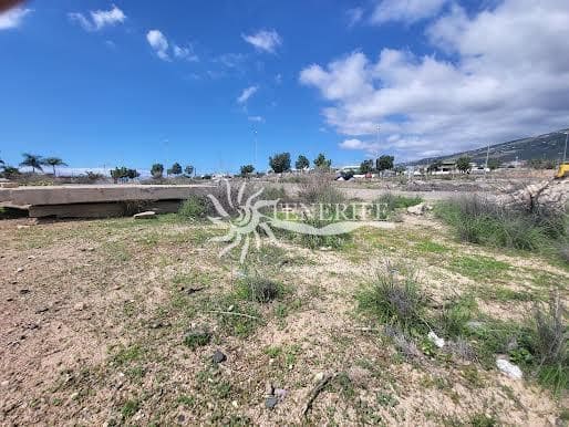 Solar/Parcela en La Caleta Adeje, Adeje en venta - 2.000.000 € (Ref: 9459410)