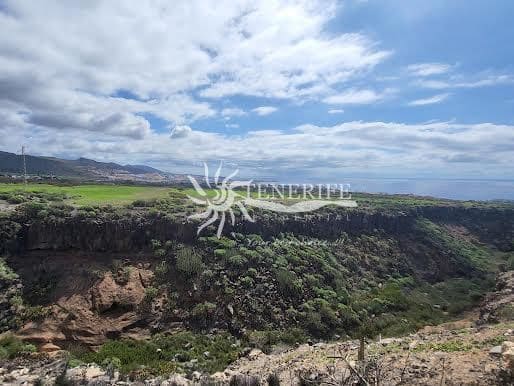 Building Plot for sale in Adeje - € 2,000,000 (Ref: 9459410)