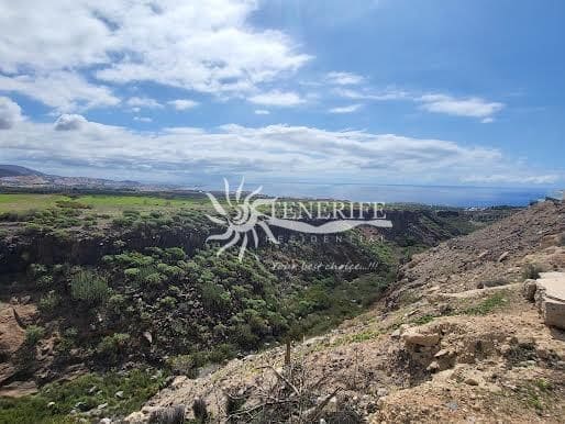 Building Plot for sale in Adeje - € 2,000,000 (Ref: 9459410)