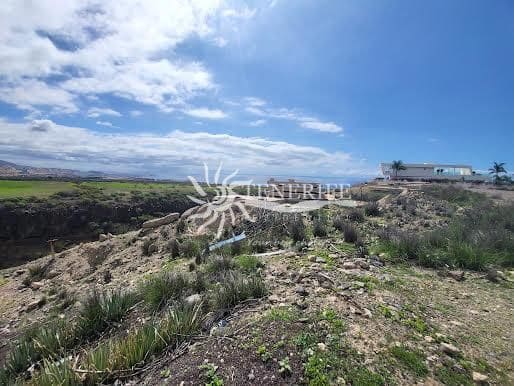 Building Plot for sale in Adeje - € 2,000,000 (Ref: 9459410)